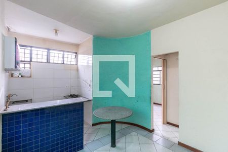 Sala de kitnet/studio para alugar com 1 quarto, 33m² em Álvaro Camargos, Belo Horizonte