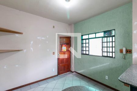 Sala de kitnet/studio para alugar com 1 quarto, 33m² em Álvaro Camargos, Belo Horizonte