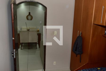 Quarto 2 de apartamento para alugar com 2 quartos, 56m² em Interlagos, São Paulo