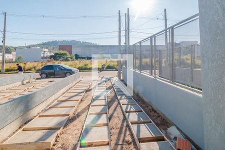 Vista de casa à venda com 2 quartos, 94m² em Aberta dos Morros, Porto Alegre