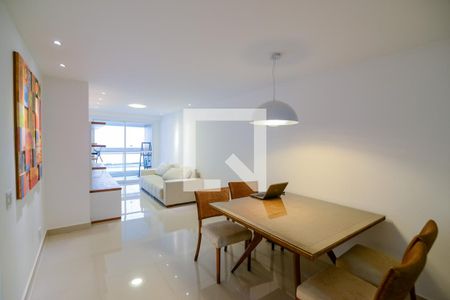 Sala de apartamento à venda com 2 quartos, 80m² em Grajau, Rio de Janeiro