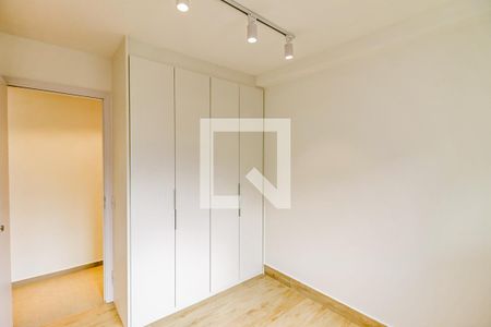 Quarto de apartamento para alugar com 2 quartos, 66m² em Santo Amaro, São Paulo