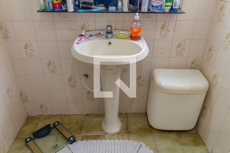 Apartamento à venda com 80m², 2 quartos e sem vaga Apartamento à venda com 80m², 2 quartos e sem vagaBanheiro