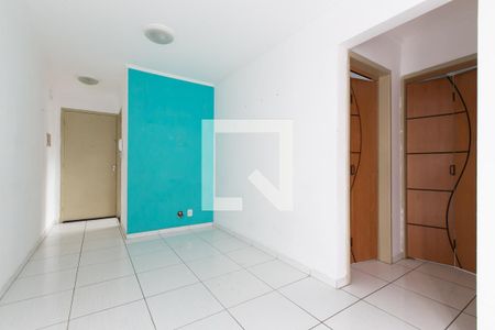 Sala de apartamento para alugar com 2 quartos, 52m² em Vila Carmosina, São Paulo