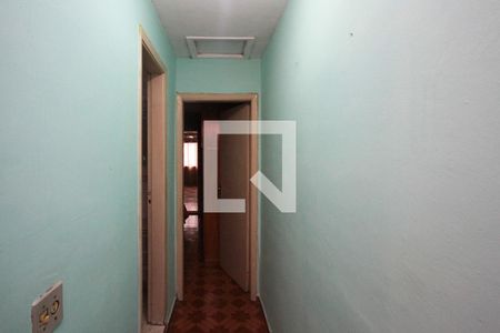 Corredor de casa à venda com 3 quartos, 162m² em Jardim Guairaca, São Paulo