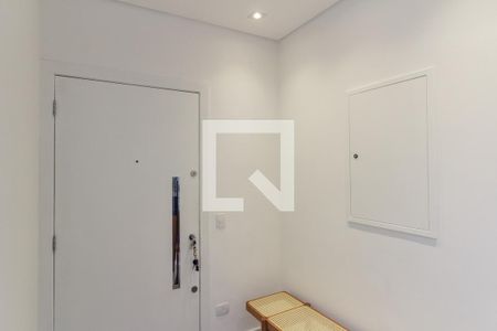 Hall de Entrada de apartamento para alugar com 3 quartos, 145m² em Higienópolis, São Paulo