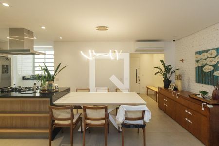 Sala de apartamento para alugar com 3 quartos, 145m² em Higienópolis, São Paulo