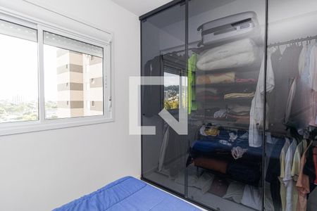 Quarto 1 de apartamento para alugar com 2 quartos, 55m² em Jardim Carvalho, Porto Alegre