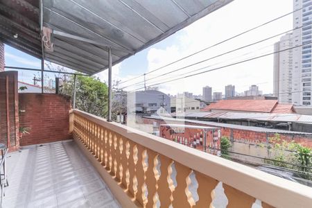 Varanda de casa à venda com 4 quartos, 330m² em Jardim Independência, São Paulo