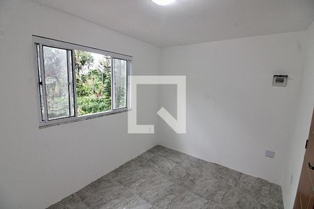 Quarto 2 de casa para alugar com 2 quartos, 73m² em Vargem Pequena, Rio de Janeiro