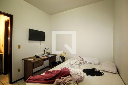 Quarto de apartamento à venda com 1 quarto, 45m² em Funcionários, Belo Horizonte