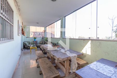 Sacada de casa para alugar com 4 quartos, 250m² em Vila Osasco, Osasco