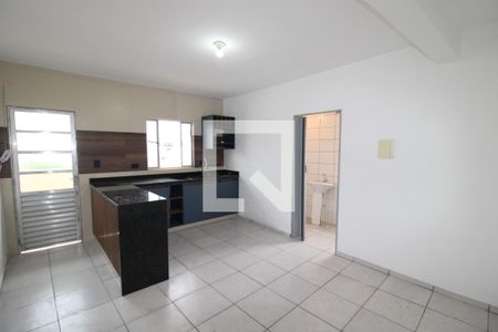 Sala / Cozinha de apartamento para alugar com 1 quarto, 65m² em Casa Verde Alta, São Paulo