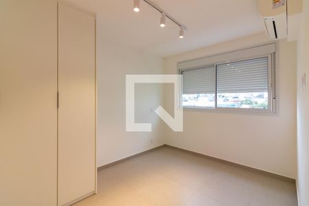 Suíte de apartamento para alugar com 2 quartos, 66m² em Santo Amaro, São Paulo