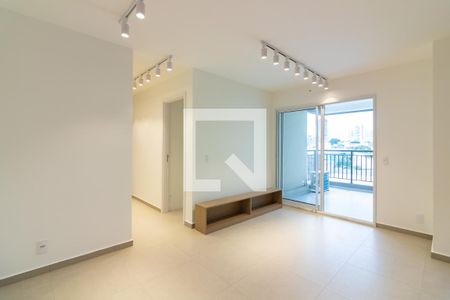 Sala de apartamento para alugar com 2 quartos, 66m² em Santo Amaro, São Paulo