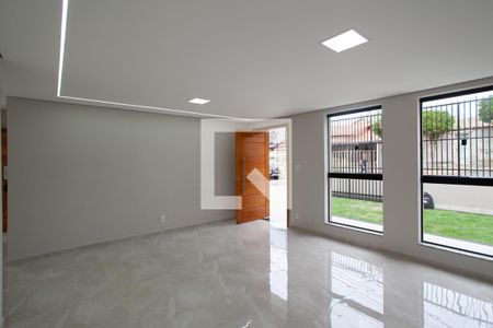 Sala de estar de casa à venda com 4 quartos, 360m² em Planalto, Belo Horizonte