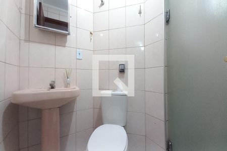 Banheiro de apartamento à venda com 1 quarto, 48m² em Jardim São Vicente, Campinas