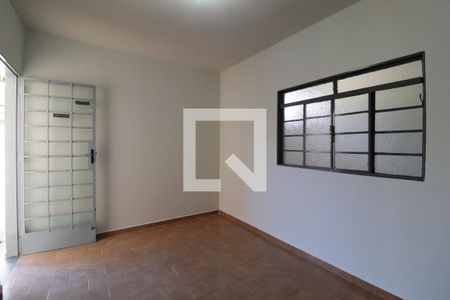 Sala de casa para alugar com 3 quartos, 78m² em Presidente Roosevelt, Uberlândia