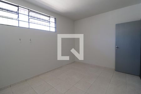 Quarto 2 de casa para alugar com 3 quartos, 78m² em Presidente Roosevelt, Uberlândia