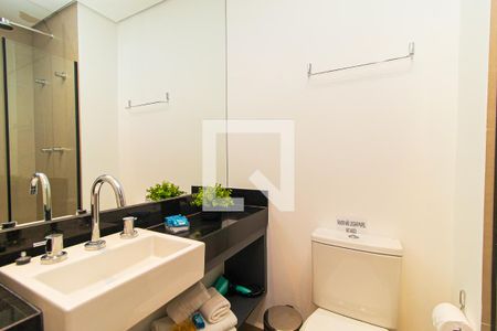 Banheiro de kitnet/studio à venda com 1 quarto, 17m² em Consolação, São Paulo