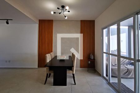 sala de jantar de casa de condomínio para alugar com 3 quartos, 120m² em Cidade Nova, Jundiaí