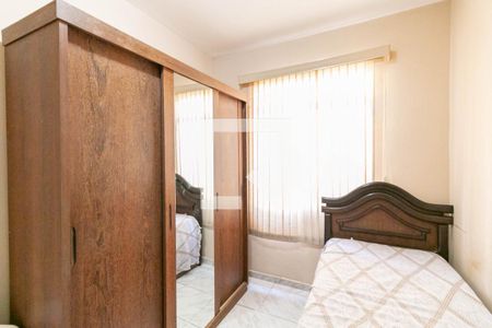 Quarto 2 de apartamento para alugar com 3 quartos, 64m² em Coqueiros, Belo Horizonte