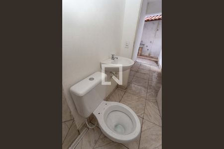 Banheiro  de casa à venda com 1 quarto, 50m² em Jardim Miriam, São Paulo