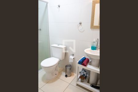 Banheiro de apartamento para alugar com 2 quartos, 70m² em Ingleses Centro, Florianópolis