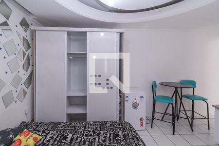 Studio de kitnet/studio para alugar com 1 quarto, 10m² em Jardim Avelino, São Paulo