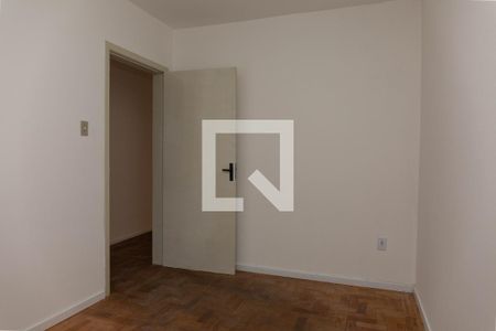 Quarto 1 de apartamento para alugar com 2 quartos, 45m² em Passo da Areia, Porto Alegre