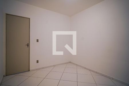 Quarto 2 de apartamento para alugar com 2 quartos, 50m² em Jardim Guadalajara, Sorocaba