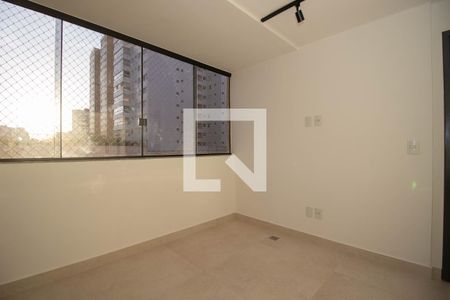 Quarto 1 de apartamento para alugar com 2 quartos, 60m² em Asa Sul, Brasília