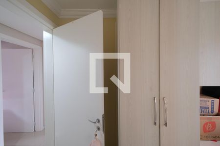 Quarto 1  de apartamento para alugar com 3 quartos, 70m² em Santa Cândida, Curitiba