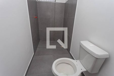 Banheiro da suíte  de apartamento para alugar com 2 quartos, 54m² em Centro, Diadema