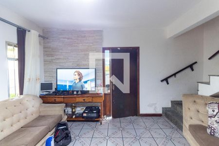 Sala 1 de casa à venda com 4 quartos, 197m² em Vila Ponte Rasa, São Paulo