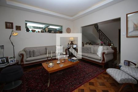Sala de casa à venda com 5 quartos, 400m² em Sumaré, São Paulo