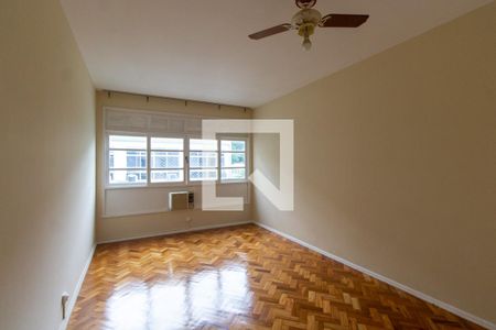 Quarto 1 de apartamento para alugar com 3 quartos, 87m² em Botafogo, Rio de Janeiro