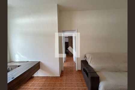 Corredor de apartamento à venda com 2 quartos, 62m² em Vila Kosmos, Rio de Janeiro