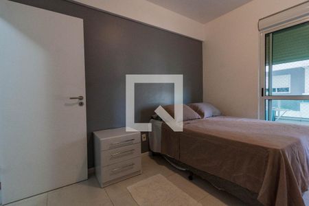 Quarto 1 de apartamento para alugar com 2 quartos, 72m² em Barreiros, São José