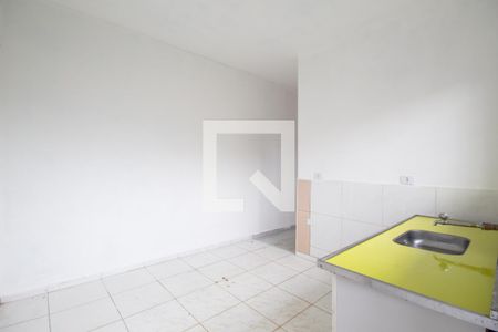 Cozinha de casa para alugar com 1 quarto, 40m² em Mutinga, Osasco