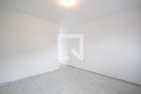 Quarto de casa para alugar com 1 quarto, 40m² em Mutinga, Osasco