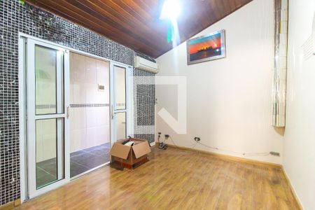 Suíte de casa para alugar com 4 quartos, 120m² em Jardim Helena, São Paulo
