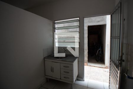 Cozinha de kitnet/studio para alugar com 1 quarto, 20m² em Jardim Maraba, São Paulo