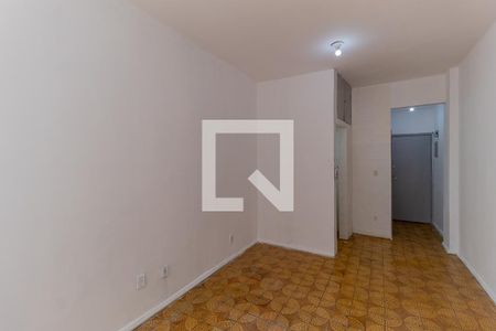 Studio de kitnet/studio para alugar com 1 quarto, 26m² em Centro, Rio de Janeiro