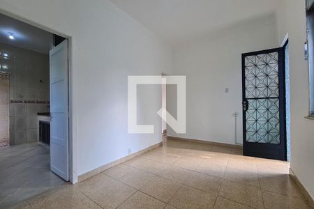 Sala de casa para alugar com 3 quartos, 298m² em Piedade, Rio de Janeiro