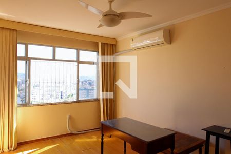 Sala de apartamento para alugar com 2 quartos, 50m² em Lins de Vasconcelos, Rio de Janeiro