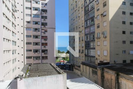 Vista de kitnet/studio para alugar com 1 quarto, 39m² em Boqueirão, Santos
