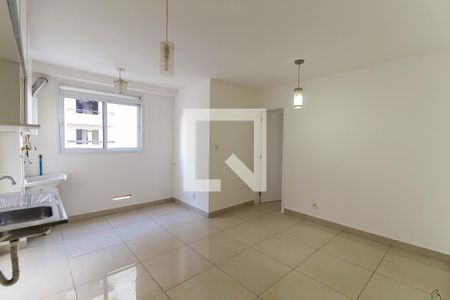 Apartamento para alugar com 32m², 1 quarto e sem vagaSala/Cozinha