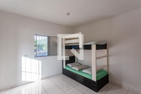 Quarto 1 de casa para alugar com 2 quartos, 50m² em Jardim Previdencia, São Paulo