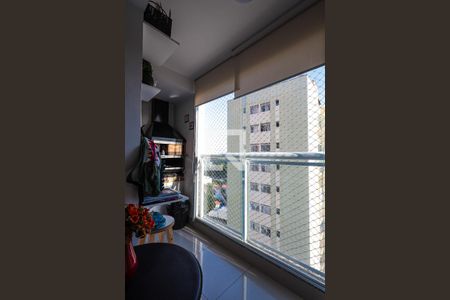 Sala - varanda de apartamento para alugar com 2 quartos, 66m² em Jardim Marilu, Cotia